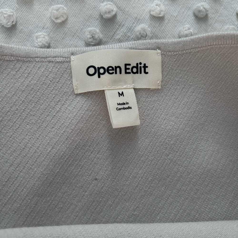 Gray Ribbed One-Shoulder Top - Picture 4 of 10